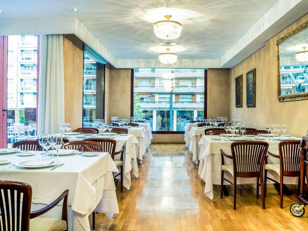 Mercure Carlton Rioja Логроньйо Ресторан фото
