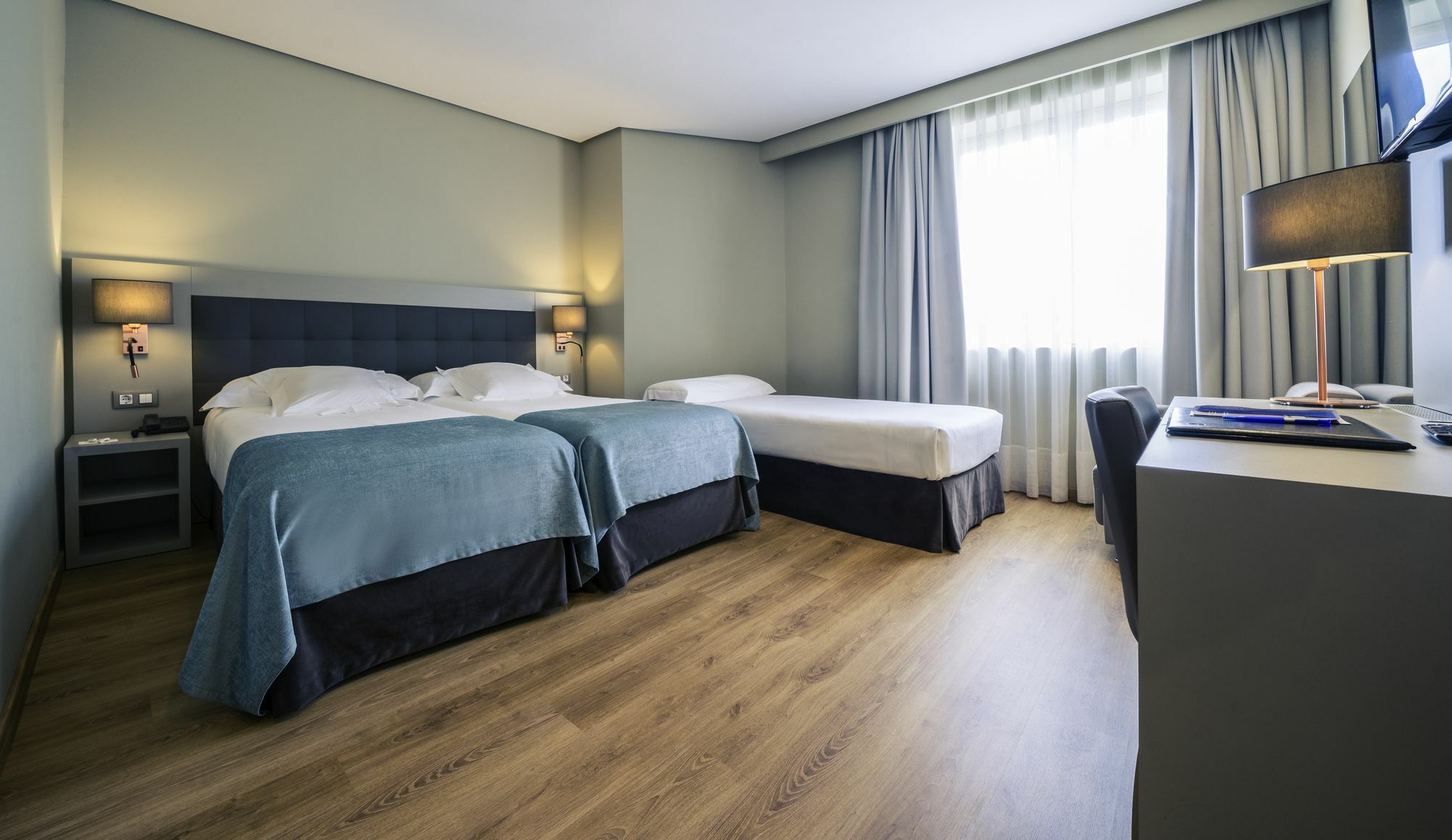Mercure Carlton Rioja Логроньйо Екстер'єр фото
