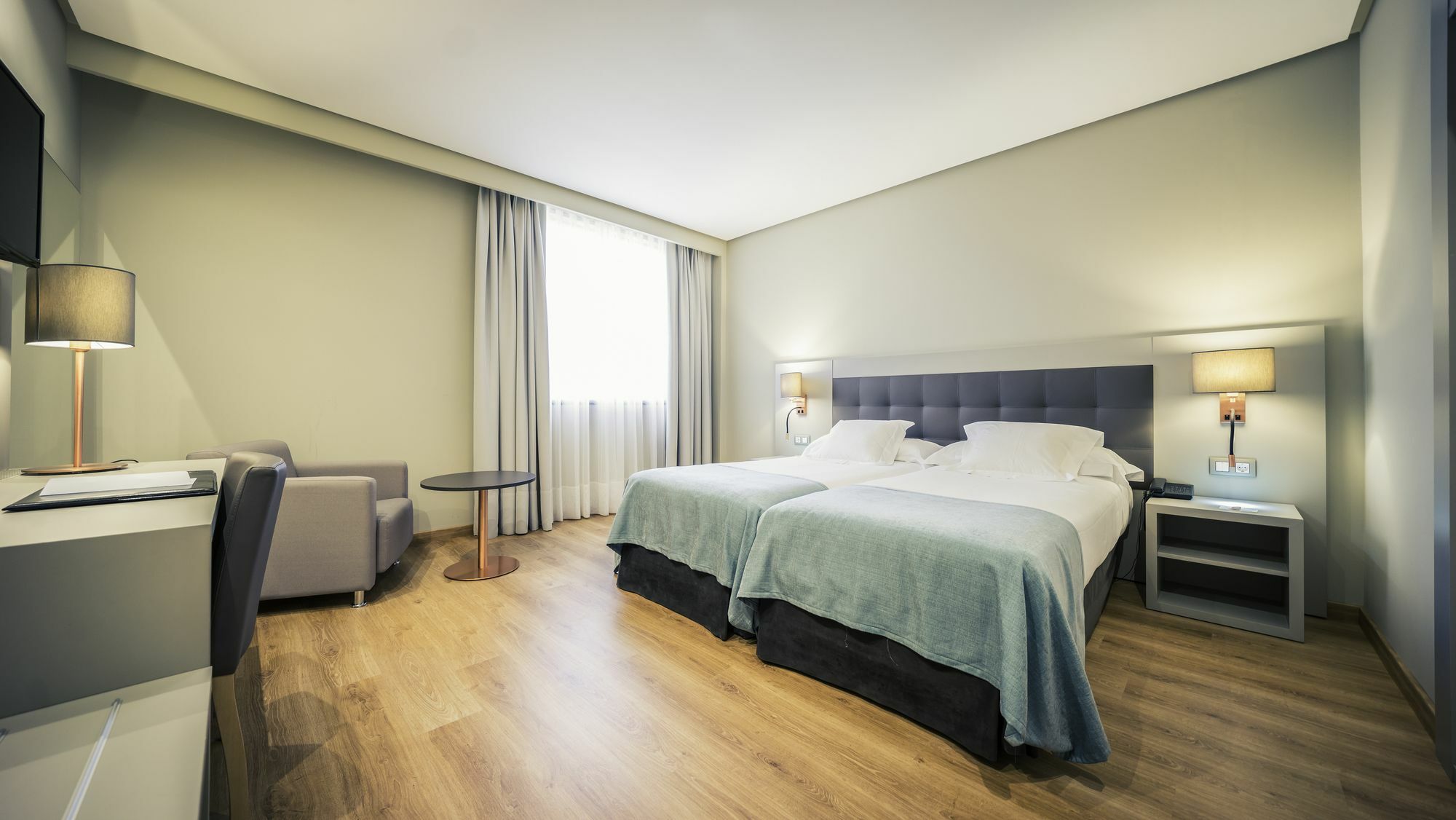 Mercure Carlton Rioja Логроньйо Екстер'єр фото
